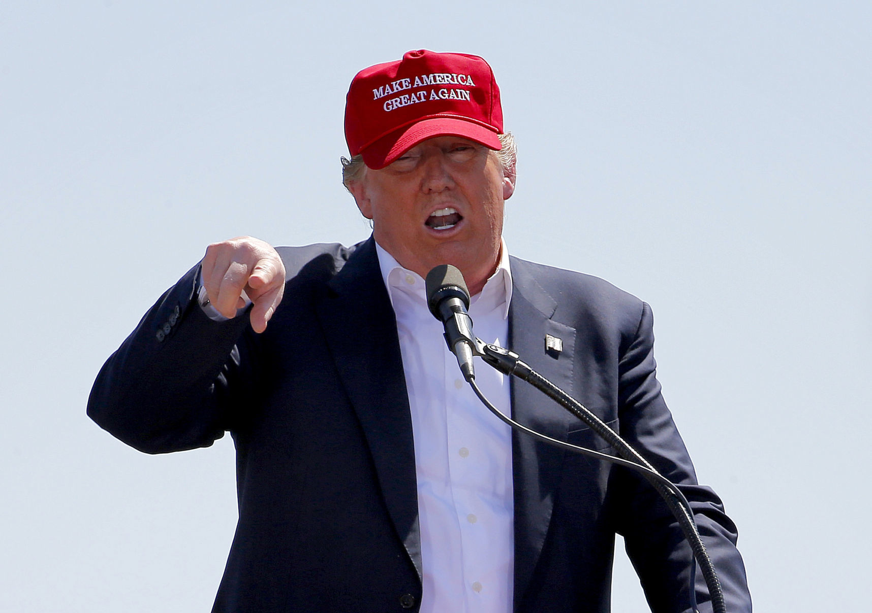 2016: Donald Trump campaigns to presidency